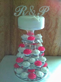 Icing on the Cake(Wedding cakes,birthday cakes, christening cakes and cupcakes) 1068774 Image 4